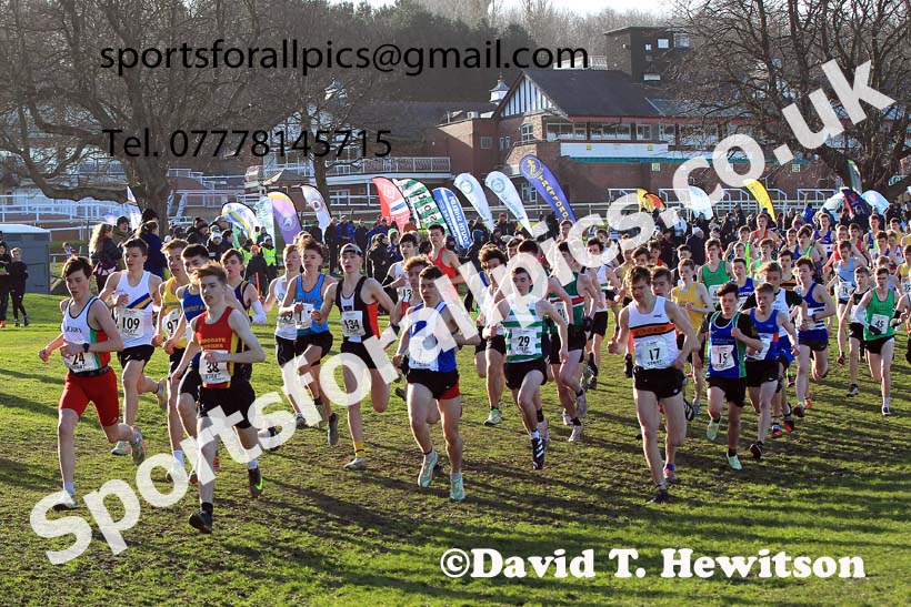 Mens under-17s 2022 Northern Cross Country Champs., Pontefract. Photo: David T. Hewitson/Sports for All Pics